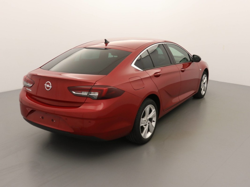 Photo 2 de l'offre de OPEL INSIGNIA 2 GRAND SPORT GS LINE à 21023€ chez Actuel Auto Import