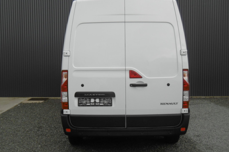 Photo 5 de l'offre de RENAULT MASTER 3 PHASE 3 L3H2 GRAND CONFORT à 28548€ chez Actuel Auto Import