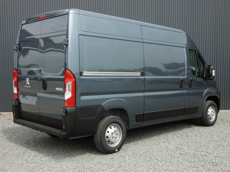 Photo 2 de l'offre de PEUGEOT BOXER FOURGON TOLE L2H2 PREMIUM à 35771€ chez Actuel Auto Import