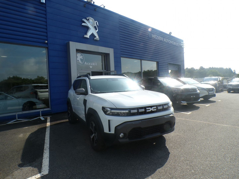 Photo 2 de l'offre de DACIA DUSTER 1.2 TCE MILD HYBRID 130CH JOURNEY 4X2 à 25990€ chez Mézière Automobiles