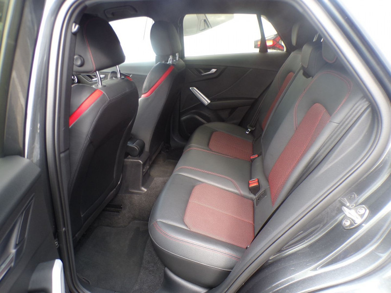Photo 7 de l'offre de AUDI Q2 30 TDI 116CH S LINE EURO6D-T 124G à 21990€ chez Mézière Automobiles