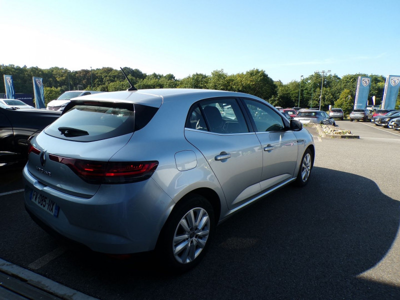 Photo 3 de l'offre de RENAULT MEGANE IV 1.5 BLUE DCI 115CH BUSINESS EDC à 16990€ chez Mézière Automobiles