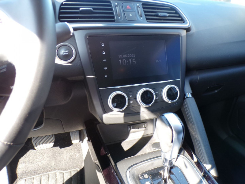Photo 8 de l'offre de RENAULT KADJAR 1.5 BLUE DCI 115CH BUSINESS EDC à 17990€ chez Mézière Automobiles