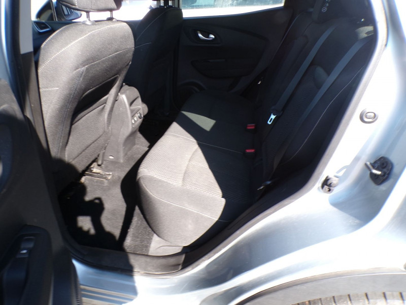 Photo 5 de l'offre de RENAULT KADJAR 1.5 BLUE DCI 115CH BUSINESS EDC à 17990€ chez Mézière Automobiles