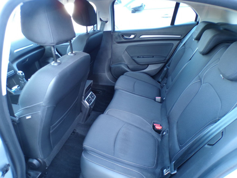 Photo 6 de l'offre de RENAULT MEGANE IV 1.5 BLUE DCI 115CH BUSINESS -21N à 15990€ chez Mézière Automobiles