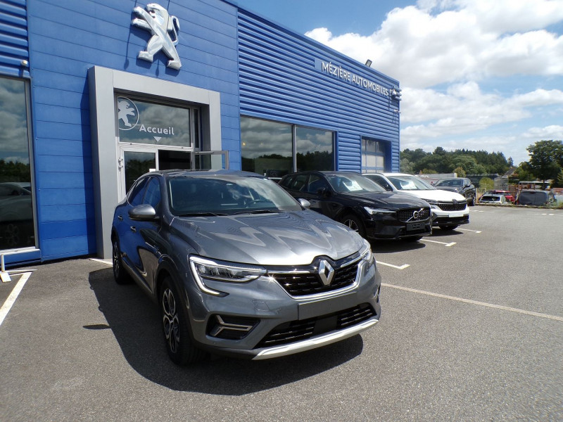 Photo 2 de l'offre de RENAULT ARKANA 1.3 TCE 140CH FAP INTENS EDC -21B à 21990€ chez Mézière Automobiles