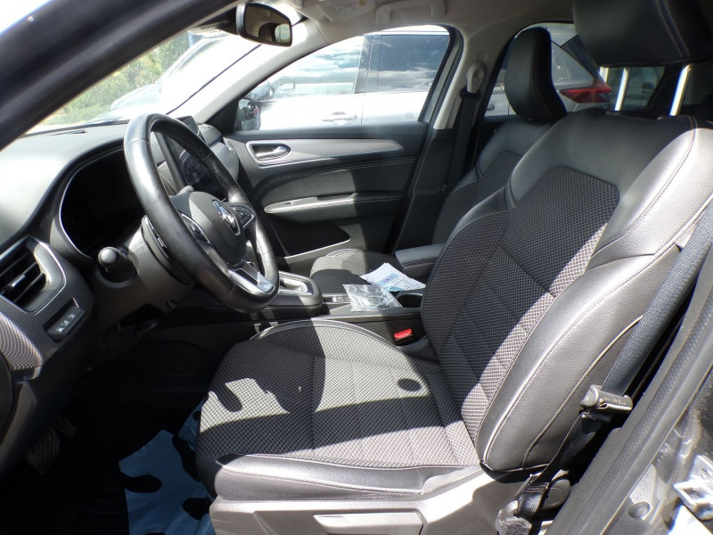 Photo 6 de l'offre de RENAULT ARKANA 1.3 TCE 140CH FAP INTENS EDC -21B à 21990€ chez Mézière Automobiles