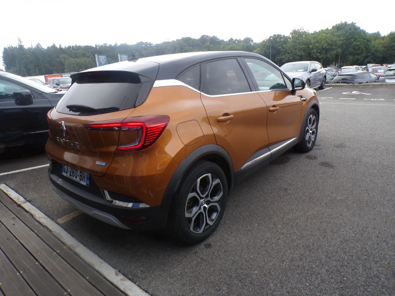 Photo 3 de l'offre de RENAULT CAPTUR II 1.6 E-TECH HYBRIDE 145CH INTENS -21 à 20000€ chez Mézière Automobiles
