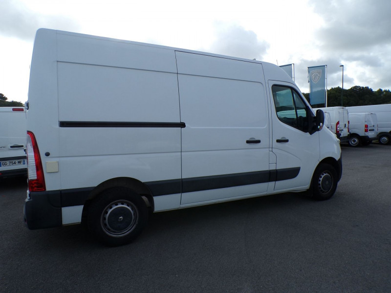 Photo 4 de l'offre de RENAULT MASTER III FG F3300 L2H2 2.3 DCI 130CH GRAND CONFORT EURO6 à 20990€ chez Mézière Automobiles