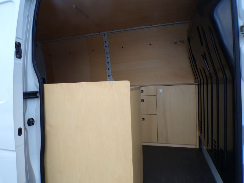 Photo 8 de l'offre de RENAULT MASTER III FG F3300 L2H2 2.3 DCI 130CH GRAND CONFORT EURO6 à 20990€ chez Mézière Automobiles