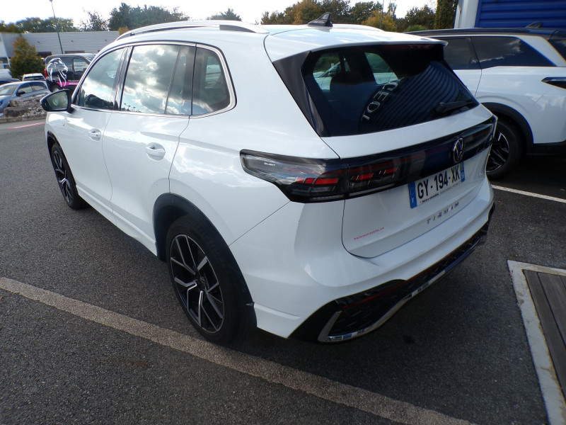 Photo 4 de l'offre de VOLKSWAGEN TIGUAN 2.0 TDI 150CH R-LINE DSG7 à 44990€ chez Mézière Automobiles