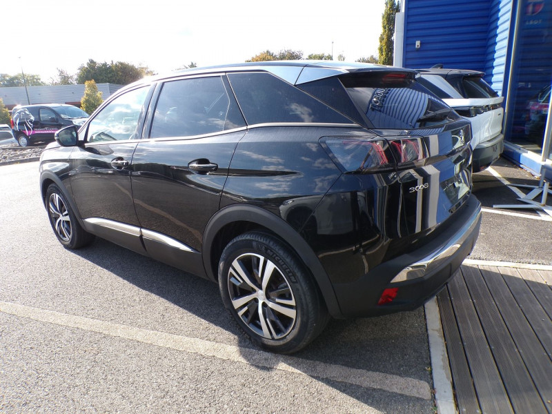 Photo 4 de l'offre de PEUGEOT 3008 1.5 BLUEHDI 130CH S&S ALLURE PACK EAT8 à 29990€ chez Mézière Automobiles