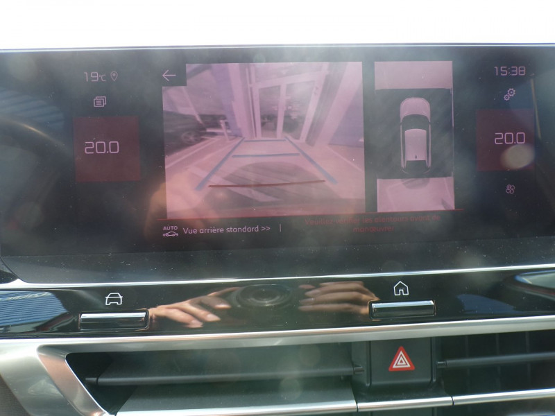 Photo 6 de l'offre de CITROEN C4 PURETECH 130CH S&S SHINE à 15990€ chez Mézière Automobiles