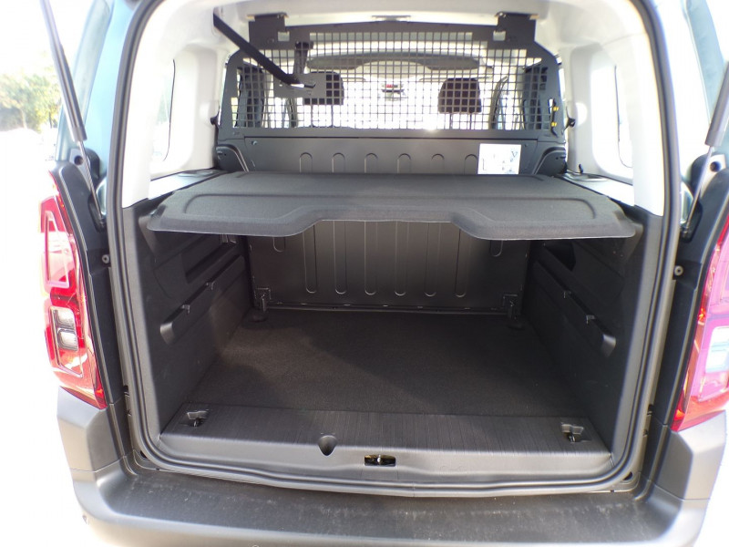Photo 5 de l'offre de CITROEN BERLINGO N1 130 MAX EAT8 à 29990€ chez Mézière Automobiles