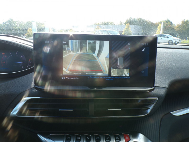 Photo 8 de l'offre de PEUGEOT 3008 1.5 BLUEHDI 130CH S&S ALLURE PACK EAT8 à 25990€ chez Mézière Automobiles