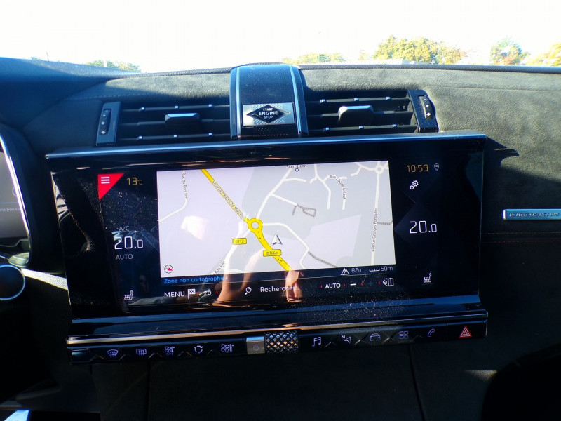 Photo 8 de l'offre de DS DS 7 CROSSBACK BLUEHDI 130CH PERFORMANCE LINE + AUTOMATIQUE à 25990€ chez Mézière Automobiles