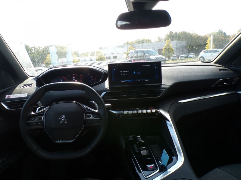 Photo 7 de l'offre de PEUGEOT 3008 1.5 BLUEHDI 130CH S&S ALLURE PACK EAT8 à 25990€ chez Mézière Automobiles