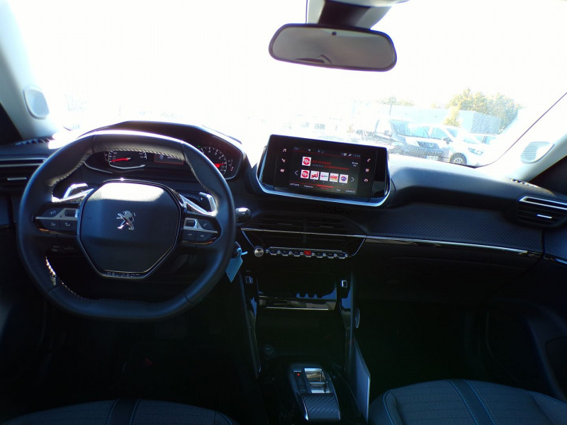 Photo 7 de l'offre de PEUGEOT 2008 1.5 BLUEHDI 130CH S&S ALLURE EAT8 125G à 23990€ chez Mézière Automobiles