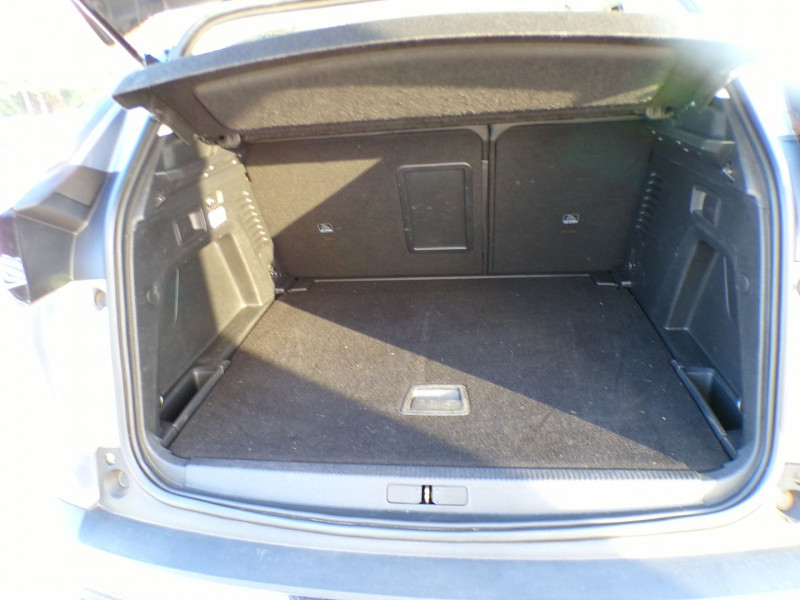 Photo 5 de l'offre de PEUGEOT 3008 1.6 BLUEHDI 120CH ALLURE S&S à 16990€ chez Mézière Automobiles