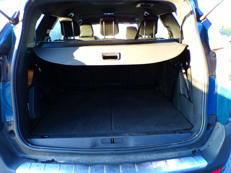 Photo 5 de l'offre de PEUGEOT 5008 1.5 BLUEHDI 130CH S&S ALLURE PACK EAT8 à 29990€ chez Mézière Automobiles