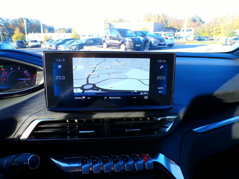Photo 8 de l'offre de PEUGEOT 5008 1.5 BLUEHDI 130CH S&S ALLURE PACK EAT8 à 29490€ chez Mézière Automobiles
