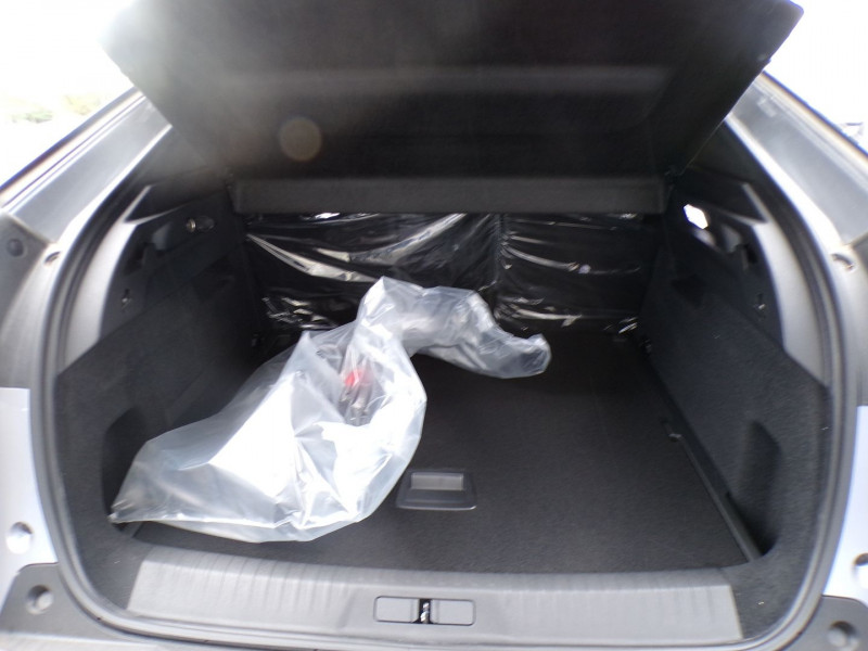 Photo 5 de l'offre de PEUGEOT 3008 1.2 HYBRID 145CH ALLURE E-DCS6 à 32990€ chez Mézière Automobiles