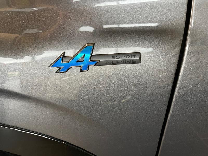 Photo 6 de l'offre de RENAULT Austral 1.2 E-Tech full hybrid 200ch Iconic esprit Alpine à 45990€ chez Cotten Autos avenue de la gare
