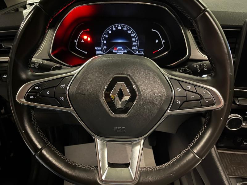 Photo 9 de l'offre de RENAULT Captur 1.5 Blue dCi 115ch Intens EDC à 21990€ chez Cotten Autos avenue de la gare