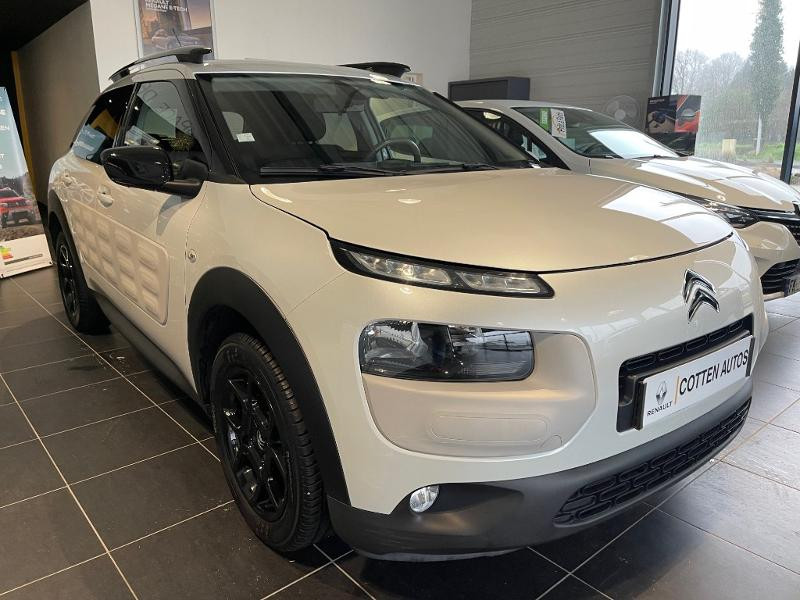Photo 1 de l'offre de CITROEN C4 Cactus PureTech 110 Shine S&S à 12590€ chez Cotten Autos avenue de la gare