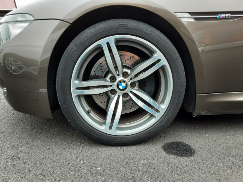 Photo 31 de l'offre de BMW SERIE 6 M6 Cabriolet SMG7 à 44000€ chez Centrale auto marché Périgueux