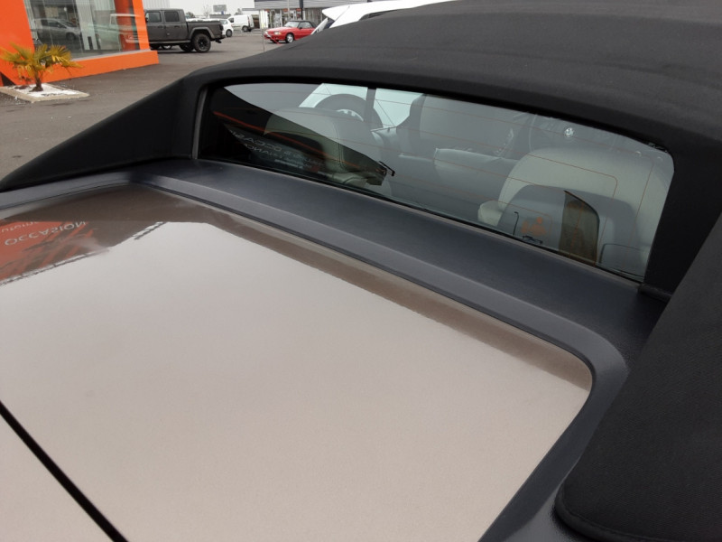 Photo 18 de l'offre de BMW SERIE 6 M6 Cabriolet SMG7 à 44000€ chez Centrale auto marché Périgueux