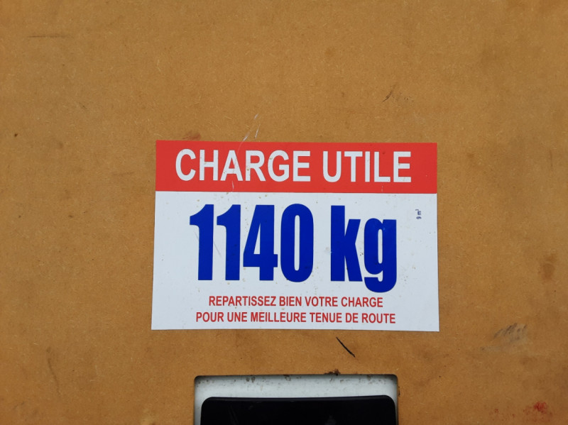 Photo 17 de l'offre de PEUGEOT BOXER TOLE 333 L1H1 BLUEHDI 130 SetS PREMIUM PACK à 22490€ chez Centrale auto marché Périgueux