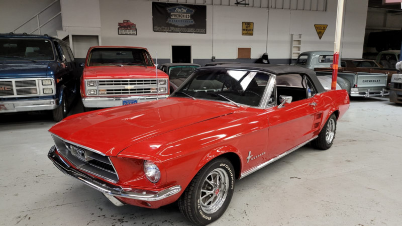 Ford MUSTANG CABRIOLET 289 ci V8 RED 67 Essence sans plomb  Occasion à vendre