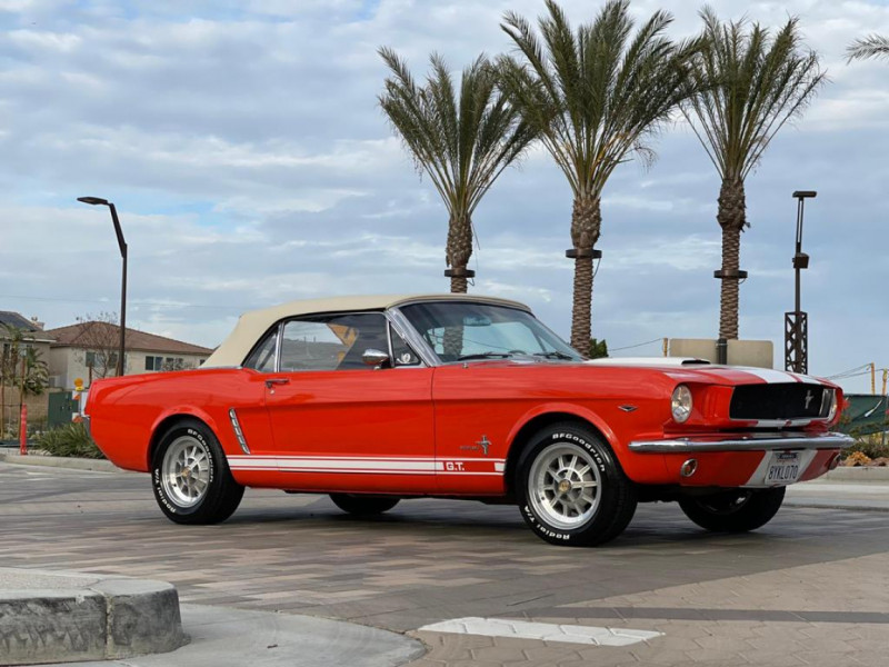 Ford MUSTANG CABRIOLET POPY RED CODE F 1964 1/2 Essence sans plomb  Occasion à vendre