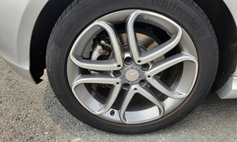 Photo 22 de l'offre de MERCEDES-BENZ CLASSE A 180 CDI BlueEFFICIENCY Business Executive 7-G DCT A à 18990€ chez Centrale auto marché Périgueux
