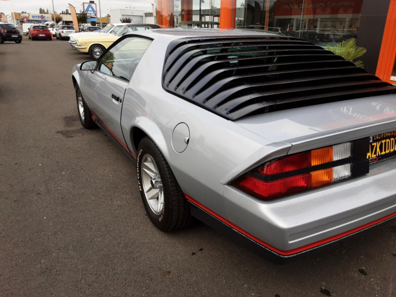 Photo 23 de l'offre de CHEVROLET CAMARO Z28  5.0L V8 à 29990€ chez Centrale auto marché Périgueux