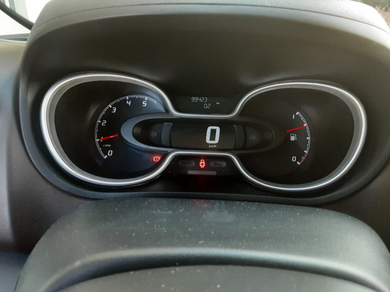 Photo 46 de l'offre de FIAT TALENTO FGN LH1 1.6 MULTIJET 95 PACK PRO NAV  à 19200€ chez Centrale auto marché Périgueux