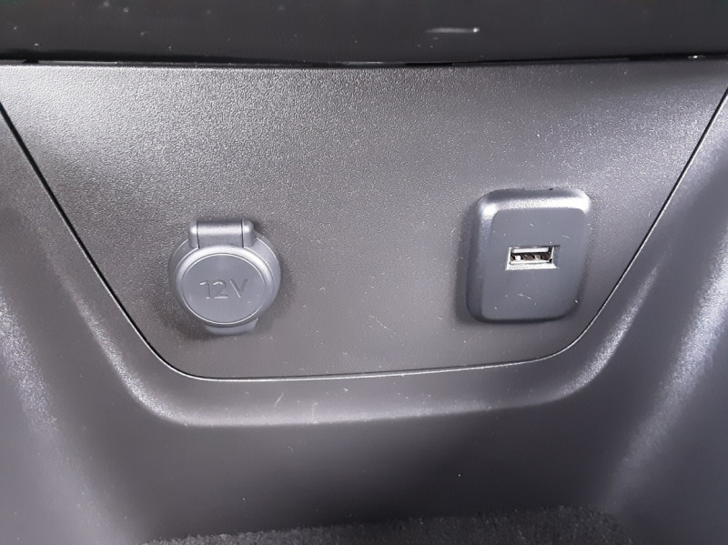 Photo 9 de l'offre de OPEL CROSSLAND X 1.2 Turbo 110 ch Edition  à 14990€ chez Centrale auto marché Périgueux