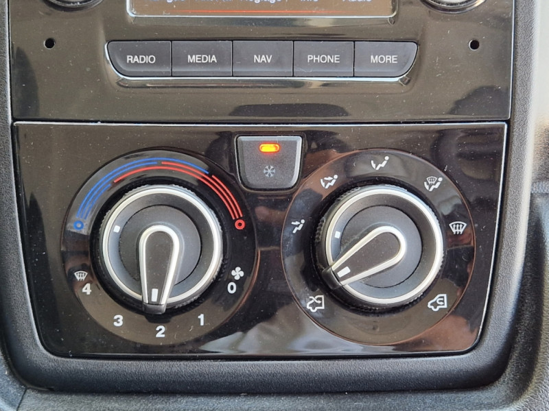 Photo 33 de l'offre de FIAT DUCATO L1H1 2.0 MJT 115 EURO 6 PACK PRO  à 21490€ chez Centrale auto marché Périgueux