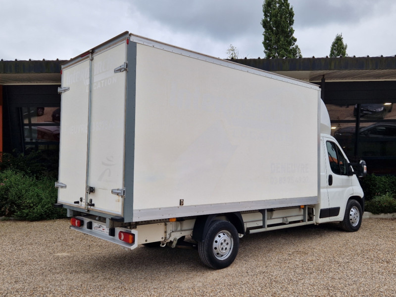 Photo 5 de l'offre de CITROEN JUMPER CAISSE 20M3 BLUEHDi 160 BVM6 CONFORT à 26990€ chez Centrale auto marché Périgueux