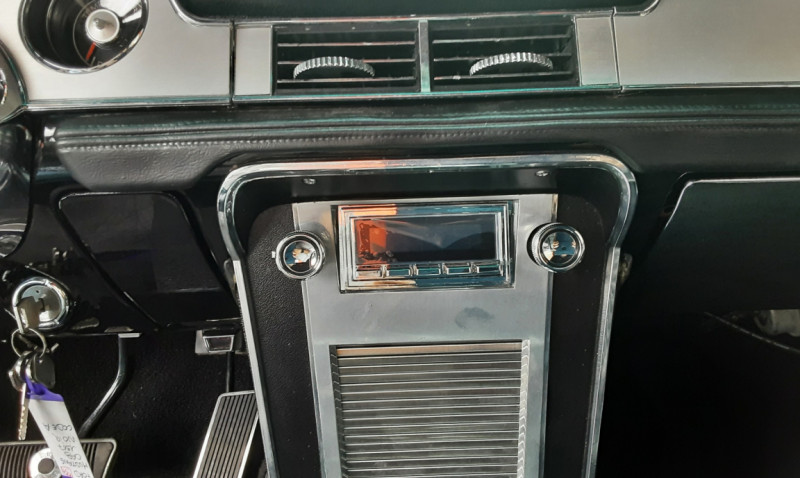 Photo 16 de l'offre de FORD MUSTANG CABRIOLET CODE A TRIPPLE BLACK 1967 à 53990€ chez Centrale auto marché Périgueux