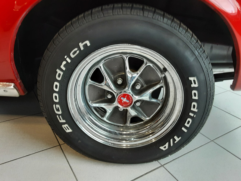 Photo 24 de l'offre de FORD MUSTANG CABRIOLET 289 ci V8 RED 67 INT NOIR à 51900€ chez Centrale auto marché Périgueux