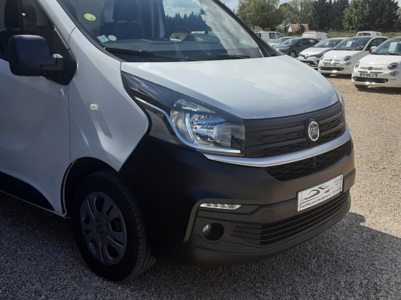 Photo 5 de l'offre de FIAT TALENTO FGN LH1 1.6 MULTIJET 95 PACK PRO NAV  à 19200€ chez Centrale auto marché Périgueux