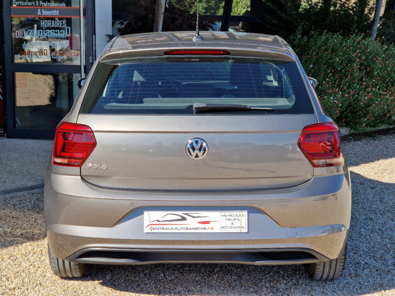 Photo 18 de l'offre de VOLKSWAGEN POLO 1.0 TSI 95 SetS BVM5  à 15990€ chez Centrale auto marché Périgueux