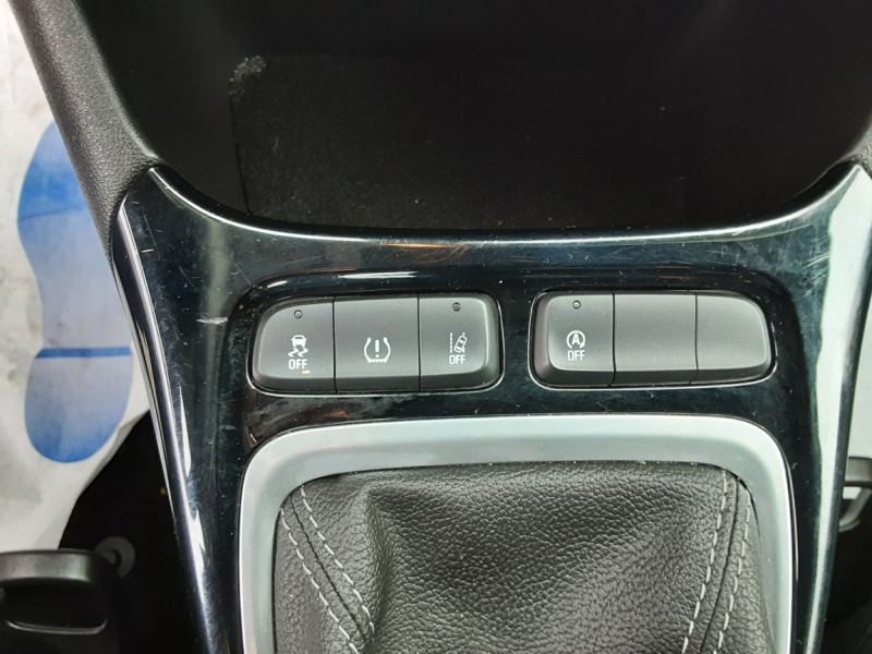 Photo 25 de l'offre de OPEL CROSSLAND X 1.2 Turbo 110 ch Edition  à 14990€ chez Centrale auto marché Périgueux