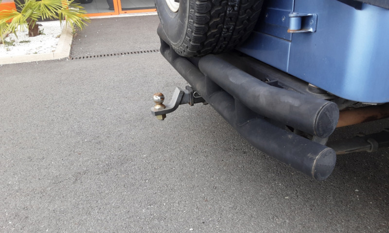 Photo 16 de l'offre de JEEP WRANGLER 4.2L 6 CYLINDRES 1989 BLEUE à 19990€ chez Centrale auto marché Périgueux
