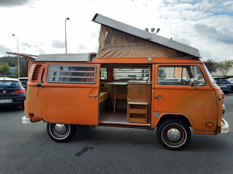 Photo 45 de l'offre de VOLKSWAGEN COMBI T2 1973 à 35000€ chez Centrale auto marché Périgueux