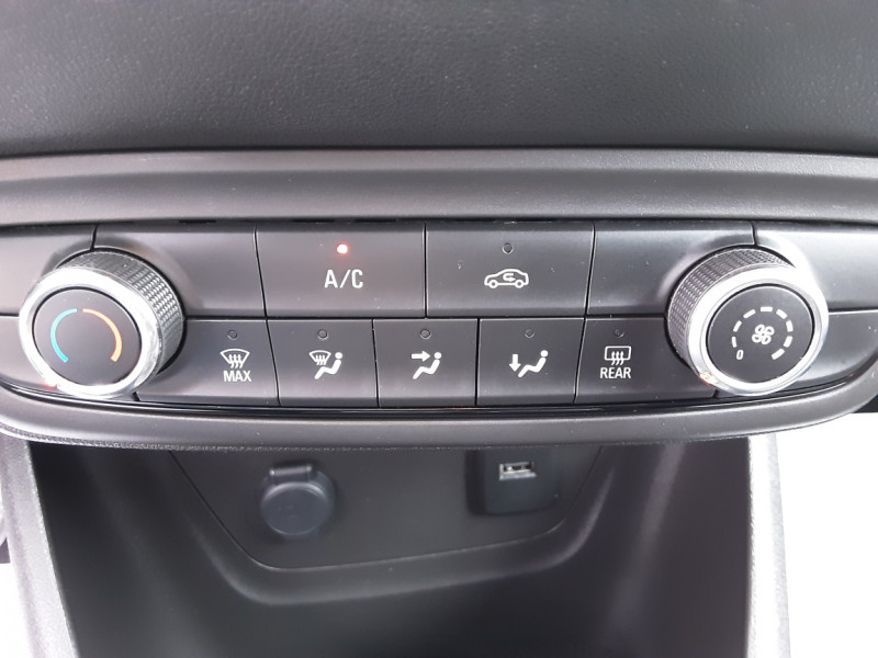 Photo 16 de l'offre de OPEL CROSSLAND X 1.2 Turbo 110 ch Edition  à 14990€ chez Centrale auto marché Périgueux