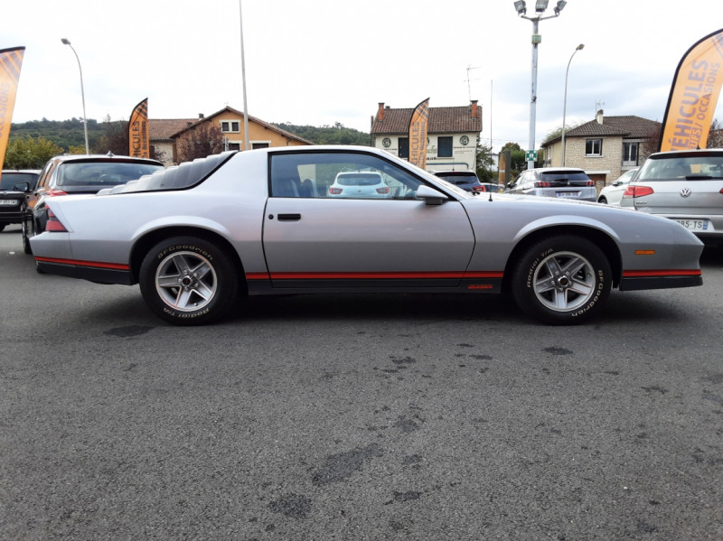 Photo 21 de l'offre de CHEVROLET CAMARO Z28  5.0L V8 à 29990€ chez Centrale auto marché Périgueux