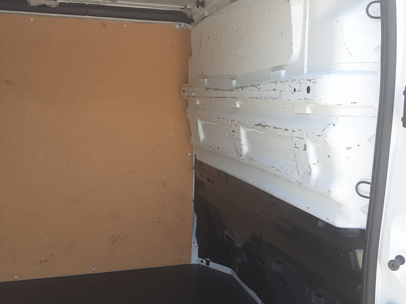 Photo 28 de l'offre de FIAT TALENTO FGN LH1 1.6 MULTIJET 95 PACK PRO NAV  à 19200€ chez Centrale auto marché Périgueux